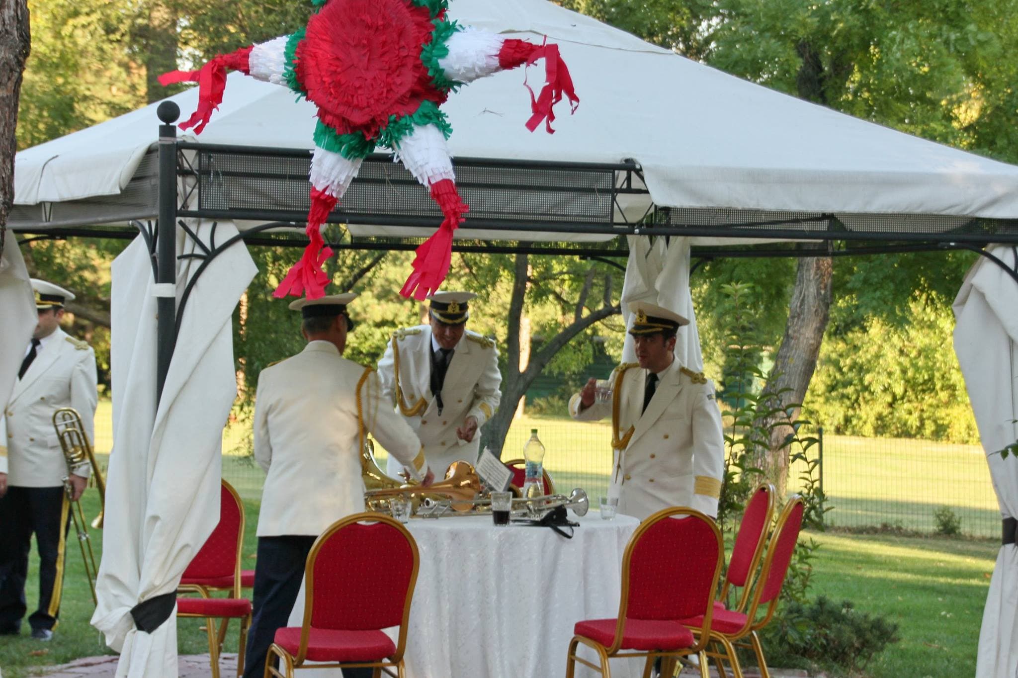 Ambasada Mexicului — foto 2
